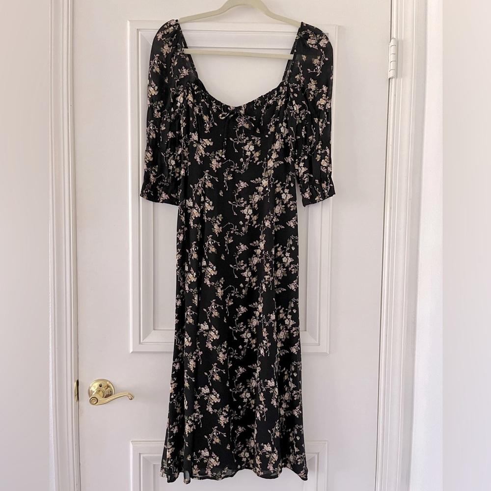 Reformation size 0 Scoop-neck 3/4 Sleeve High Slit Dress